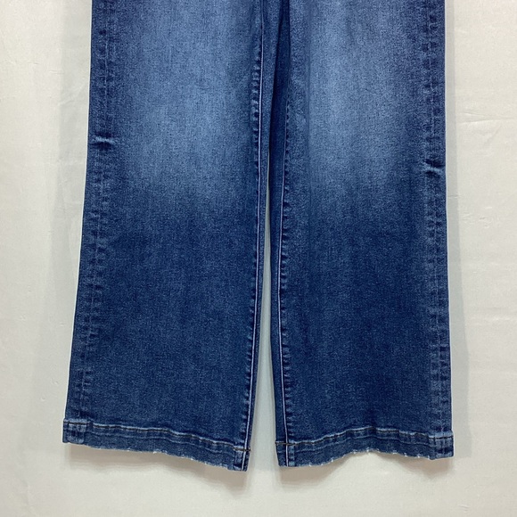 American Eagle Outfitters Blue wide leg distressed Jeans size 10 - Picture 3 of 16